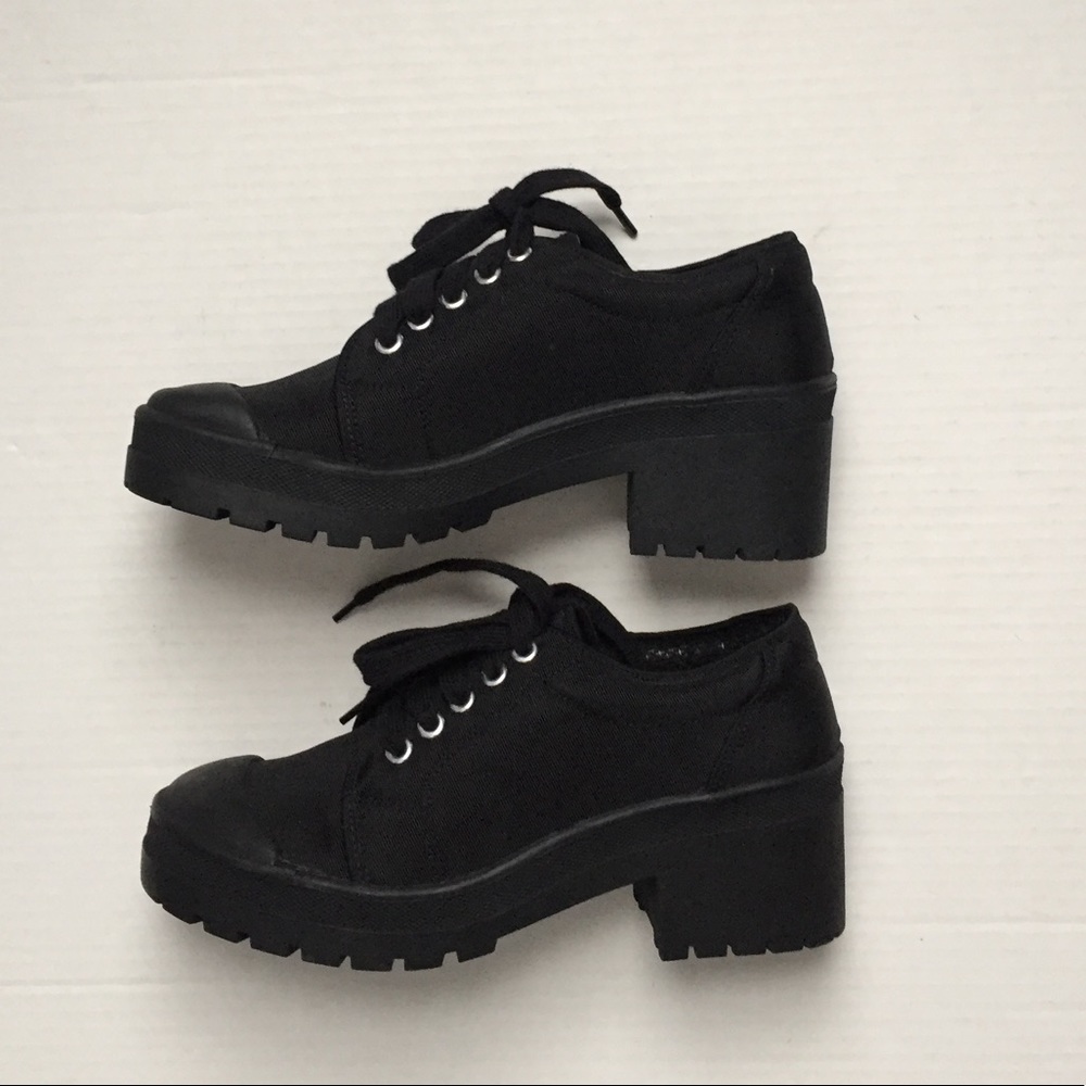 Jeffrey Campbell Award Black Tuff Nylon Shoes 7.5